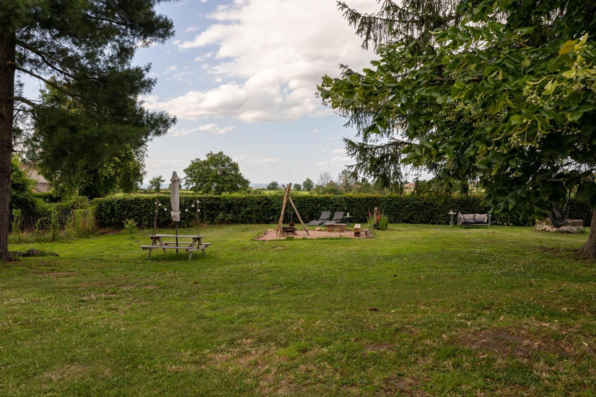 Louroux-de-Beaune Domaine La Pomme De Pin B&B 외부 사진