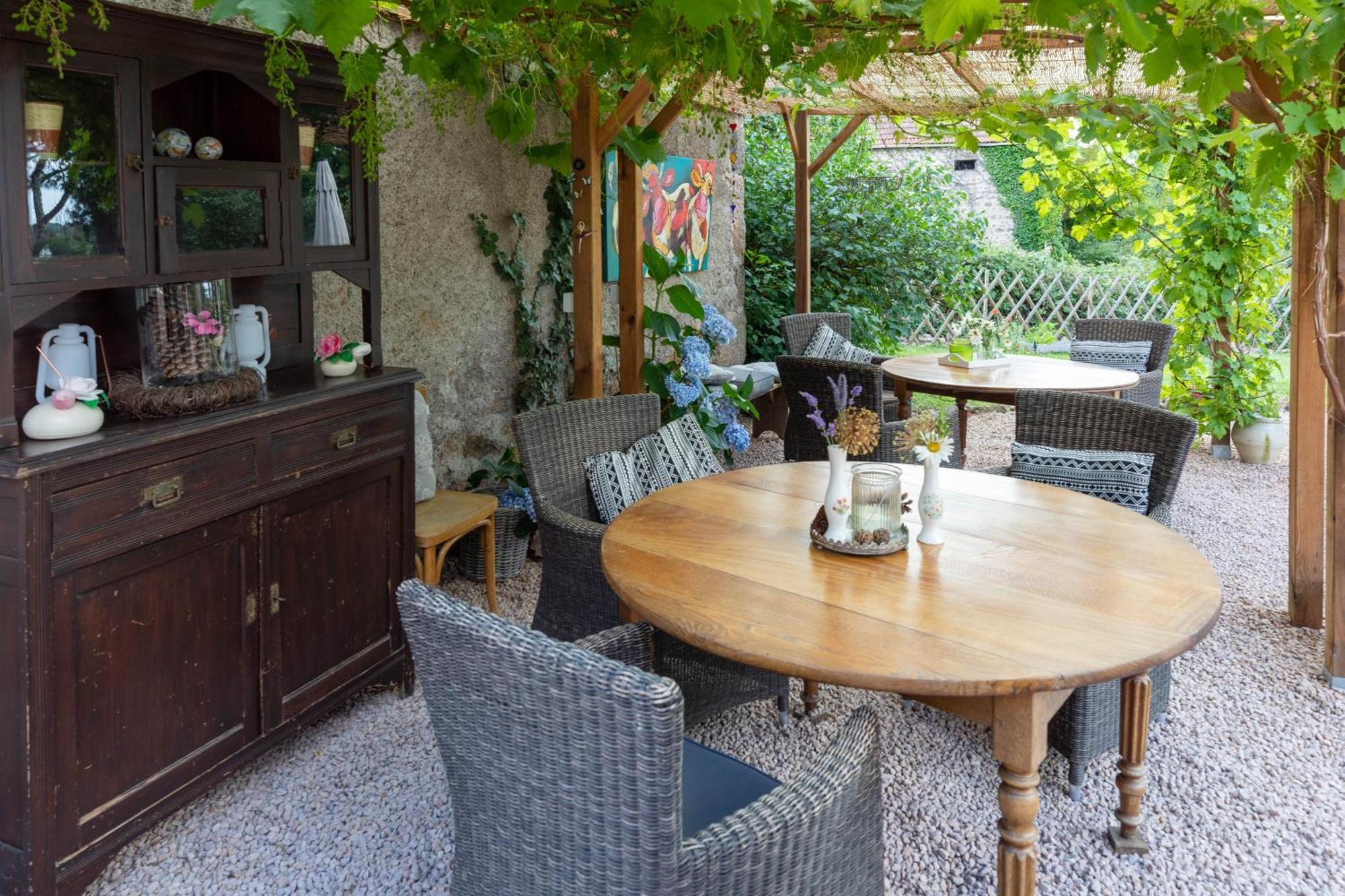 Louroux-de-Beaune Domaine La Pomme De Pin B&B 외부 사진